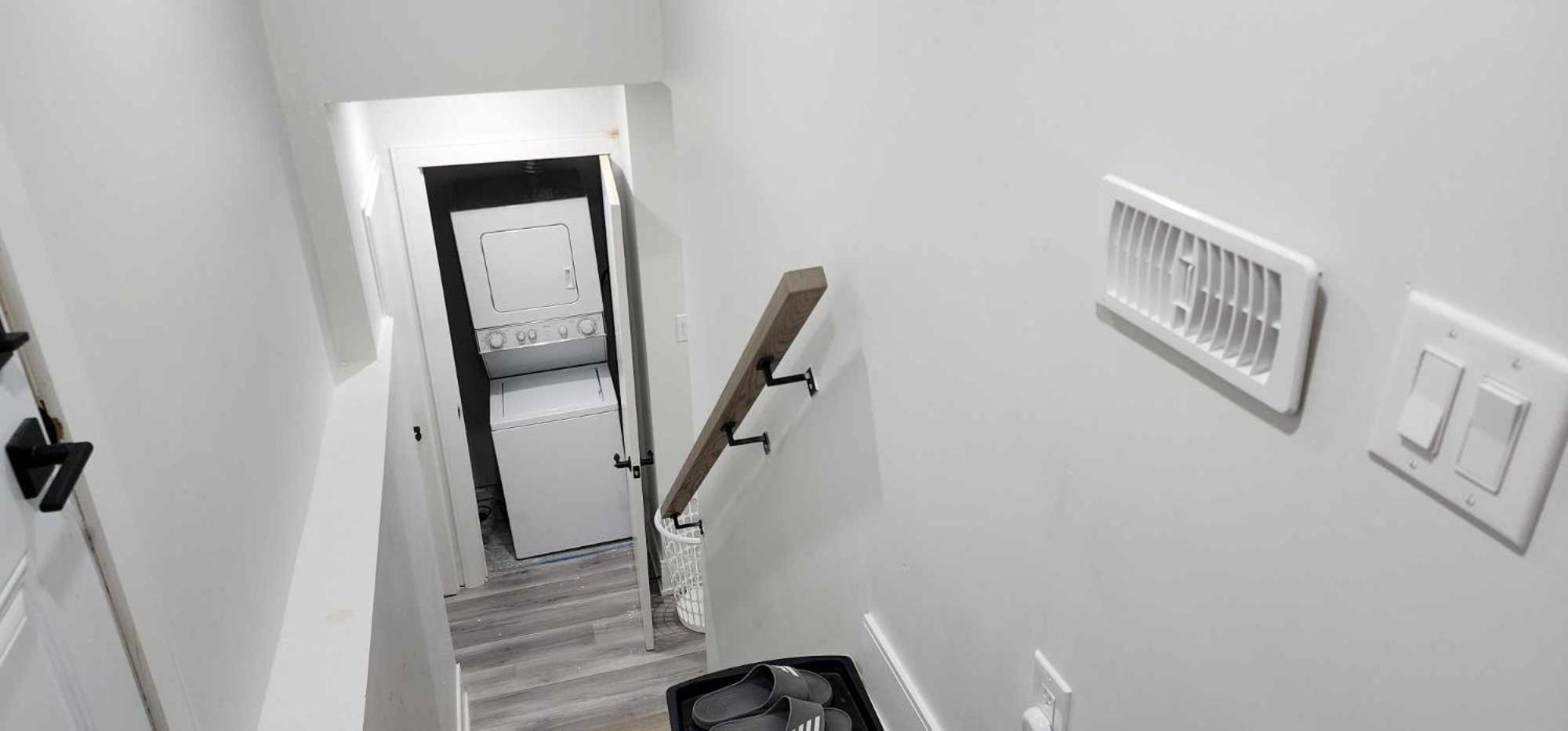 Scarborough New 2-Bedroom Basement Торонто Экстерьер фото